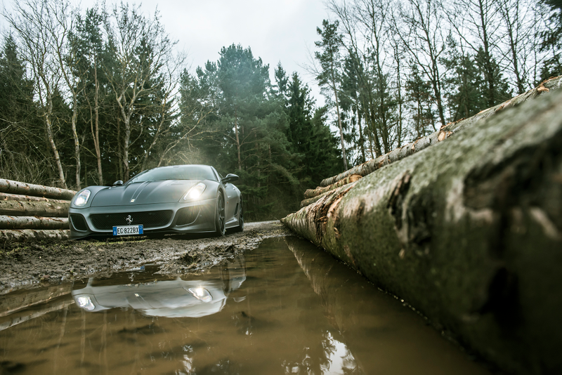 Illustration for article titled What It's Like Going To The Nürbürgring In A 950 HP LaFerrari